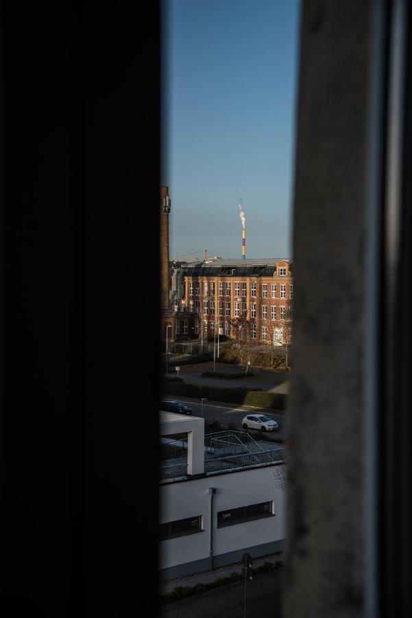 Industriecharme Apartment - Nespresso, Netflix, Wifi, Zentral, Messe Chemnitz Bagian luar foto